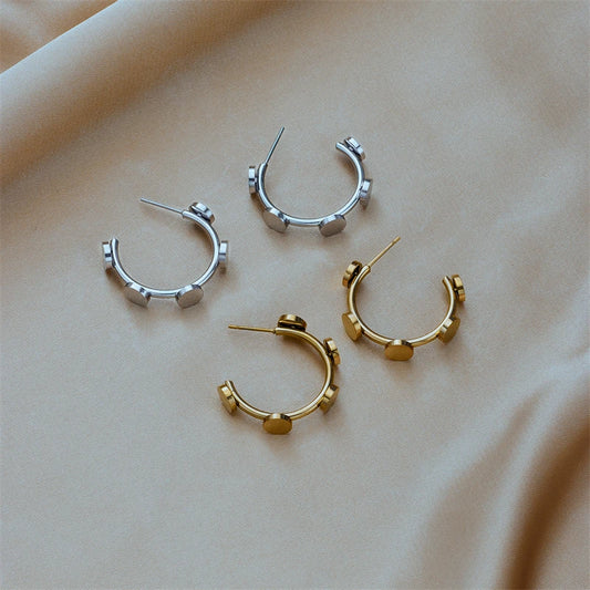 Dot Circle Hoops