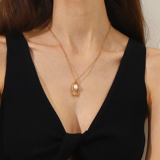 Organic Pearl Oval Kette