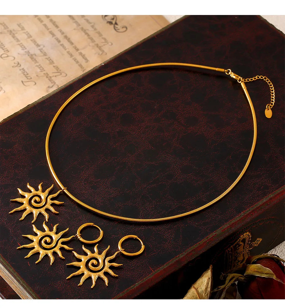 Soleil Set – Kette & Ohrringe